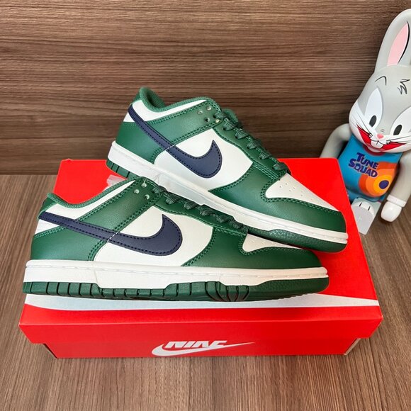 Nike Green and White Athletic Shoes - Picture 7 of 9